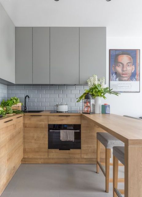 Wooden Peninsula Doubles as Dining and Prep Space