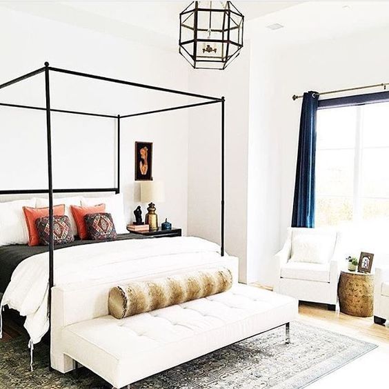 Incorporate Extra Seating with a White Daybed