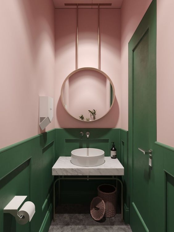 Two-Tone Wainscoting Creates a Dramatic Color Block