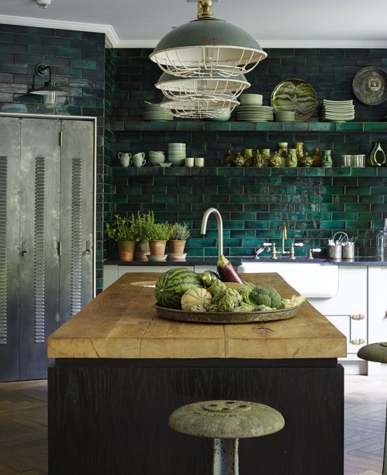 Glossy Deep Green Subway Tile Backsplash Adds Shine