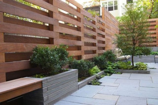 Staggered Slats Offer Partial Privacy and Airflow