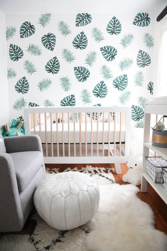 Watercolor Leaf Wallpaper for a Lush Tropical Nursery