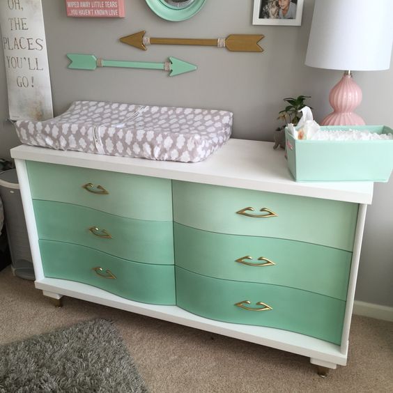 Paint a Dresser in Ombre Mint for a Fresh Palette