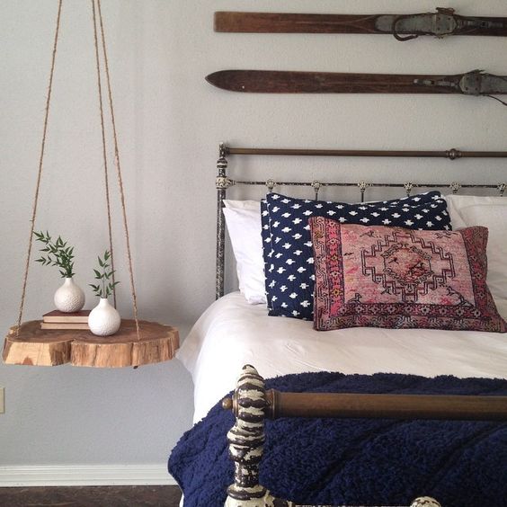 Hanging Live-Edge Shelf With Two Small White Vases