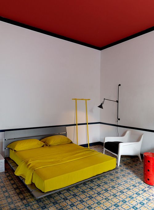 Red Ceiling Paint Creates a Dramatic Canopy