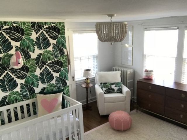 Large Leaf Wallpaper Creates a Bold Tropical Statement