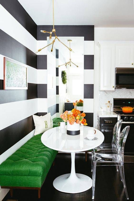 Bright Green Tufted Bench Adds a Pop of Color