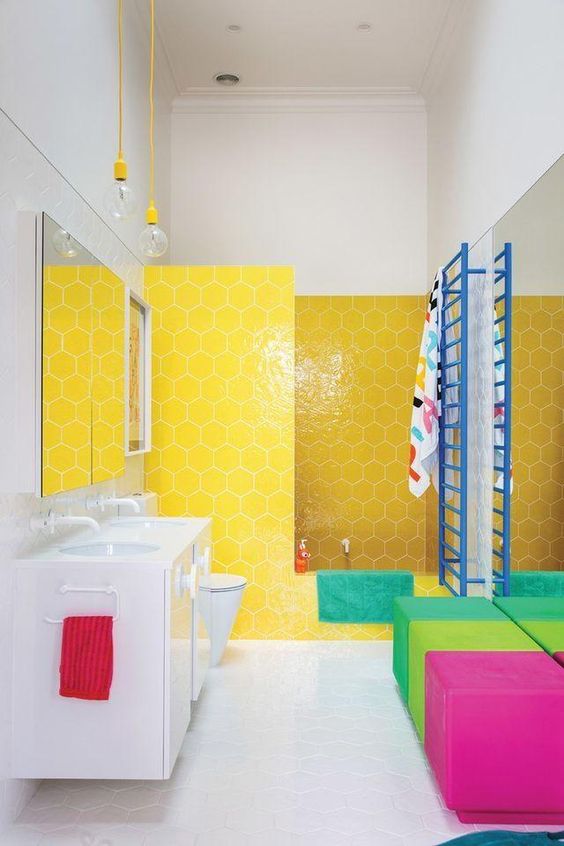 Honeycomb Tile Walls Create a Sunny Color Block