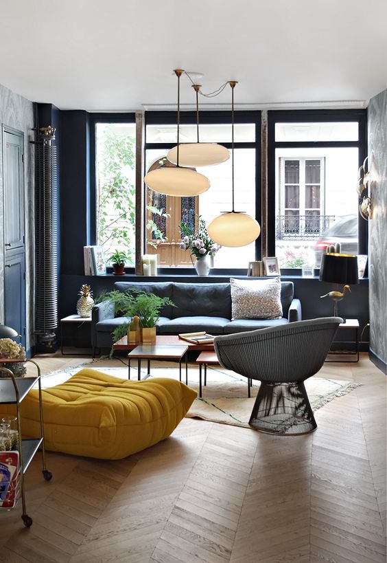 Cluster Pendant Lights That Add Organic Shapes Above a Sofa