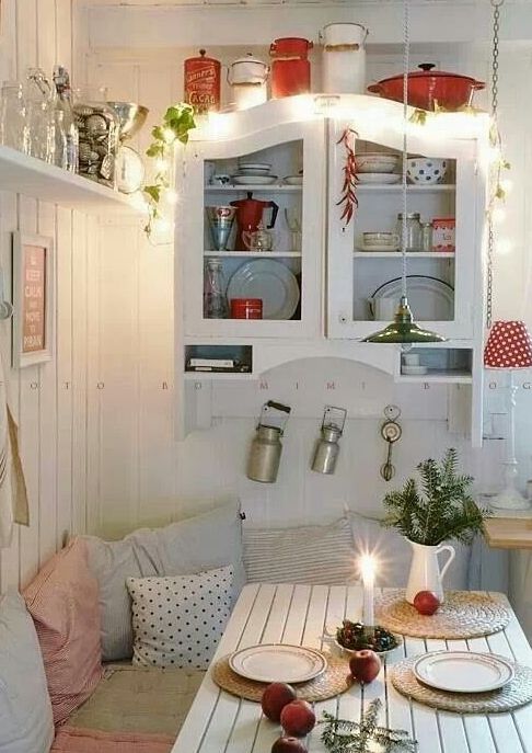 Window Frame Lights for a Whimsical Glow