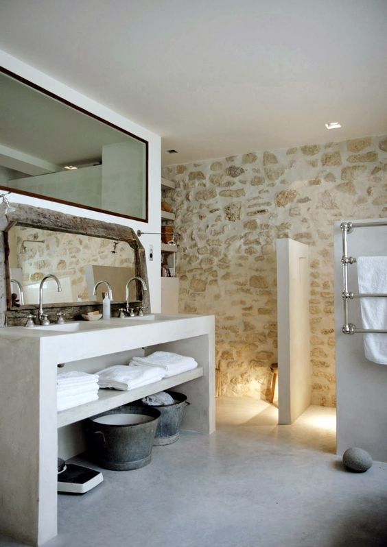 Rustic Stone Wall Adds Natural Texture and Warmth