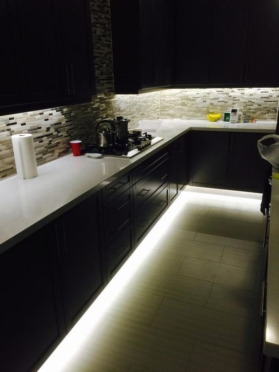 Under-Cabinet Lighting Adds Ambiance and Task Illumination