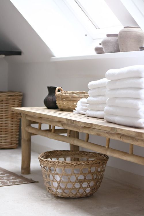 Bamboo Bench With Woven Baskets For Towel Storage