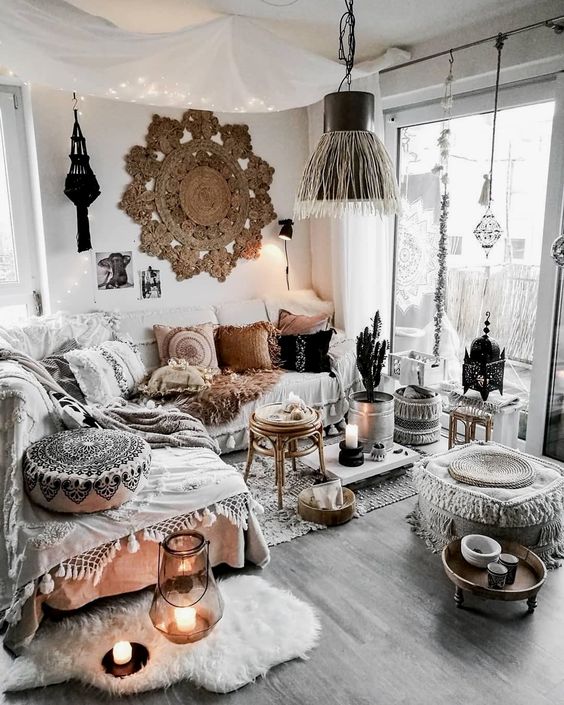Jute Wall Hanging Creates a Textured Focal Point