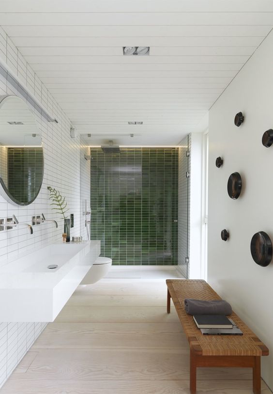 Woven Bench Offers a Natural Touch for Bathroom Seating