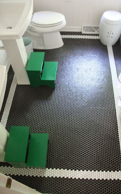 Bright Green Step Stools Add Playful Color