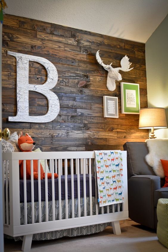 Oversized Letter Adds a Bold Focal Point