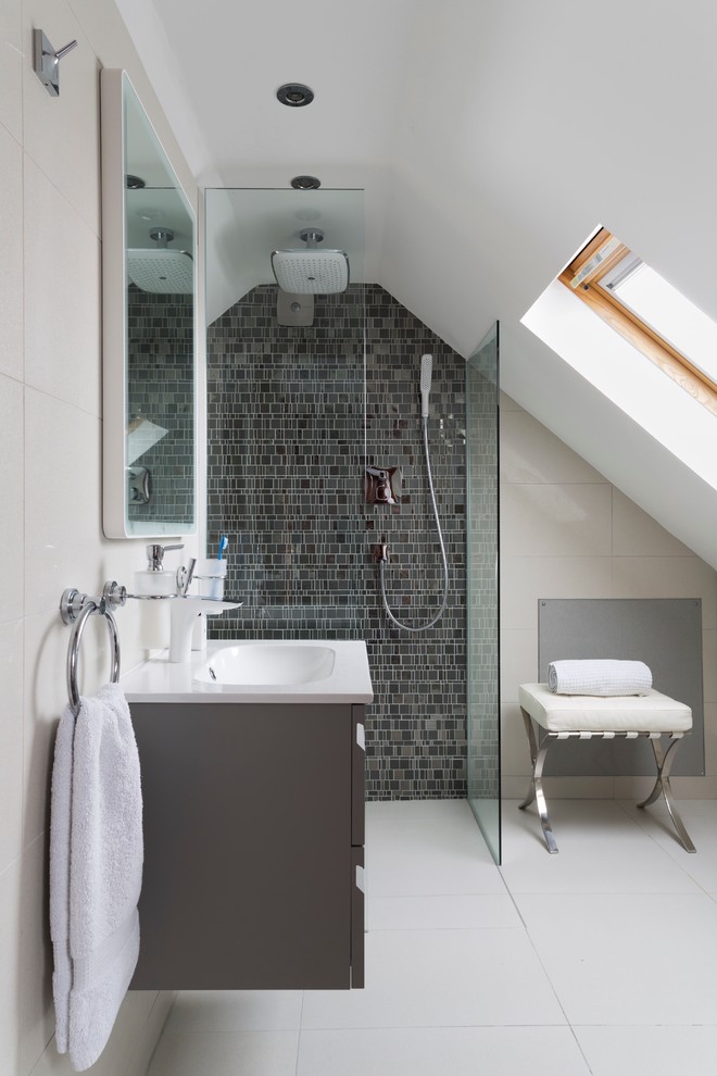 Mosaic Tile Shower Walls Add Depth