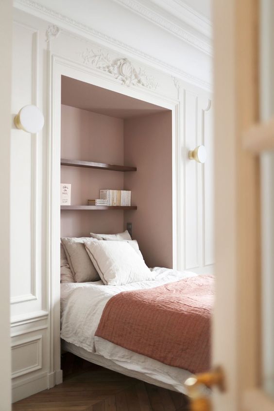 Paint Niche Walls Pink for a Cozy Reading Nook