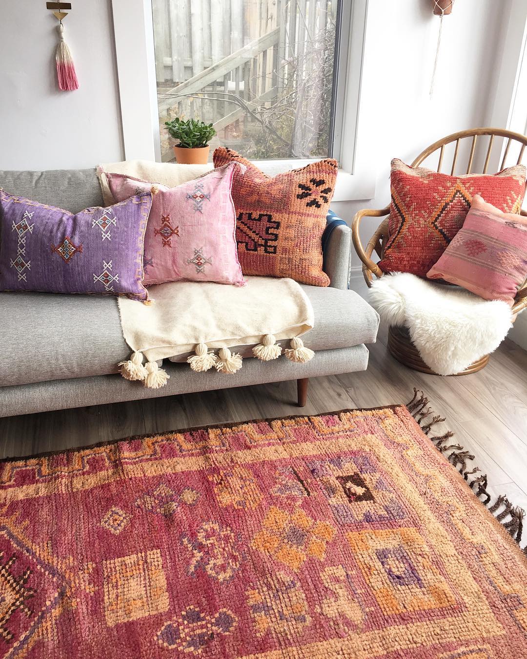 Layer Pillows for Richness on Sofa and Chair