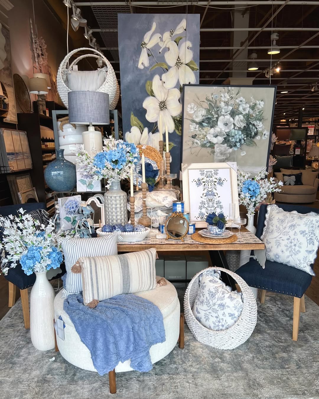 Blue and White Floral Art for a Refreshing Statement