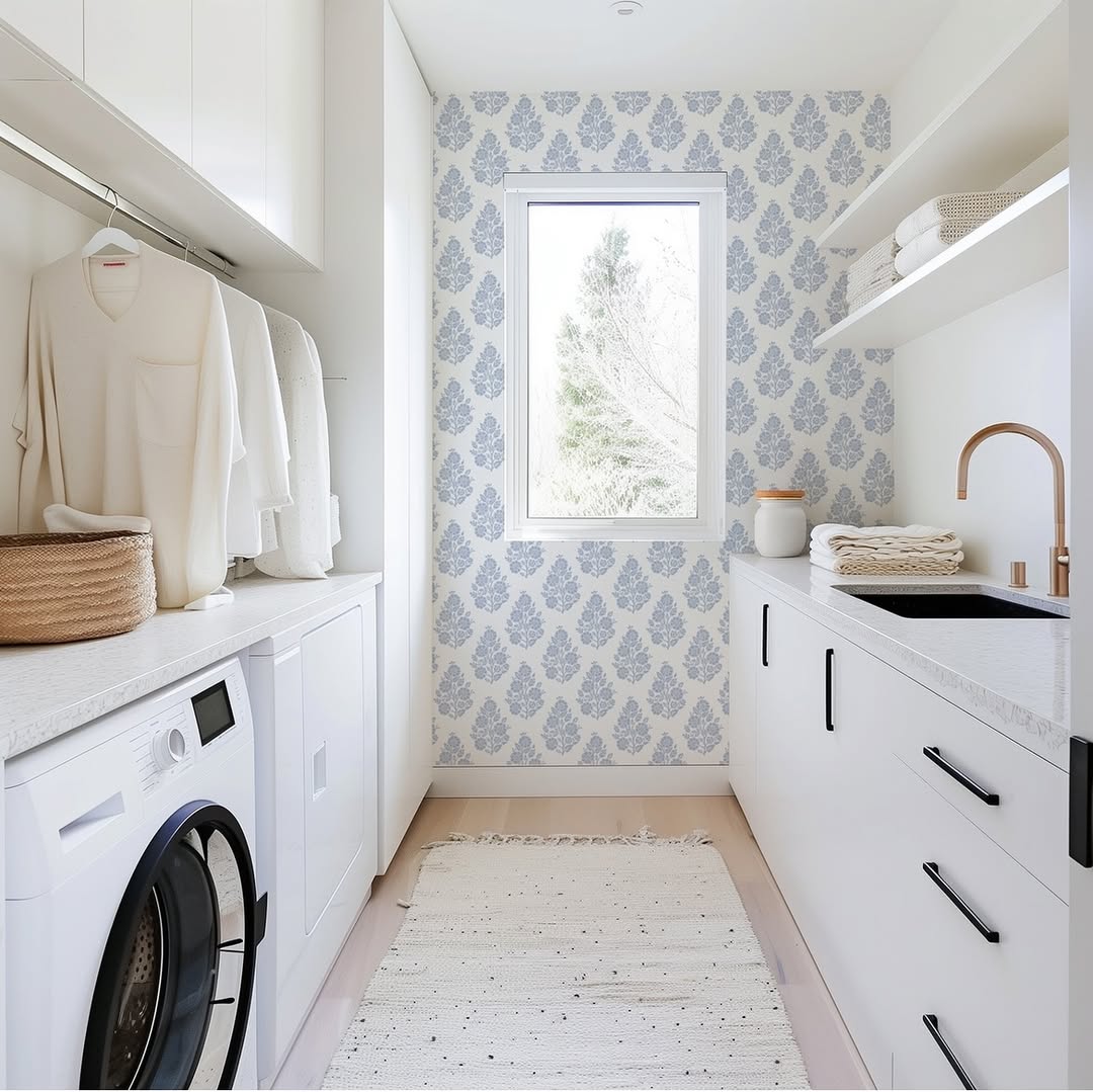Subtle Pattern with Pale Blue Damask Wallpaper