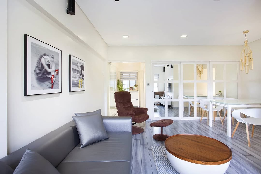 Sliding Glass Doors That Frame Dining and Living Areas