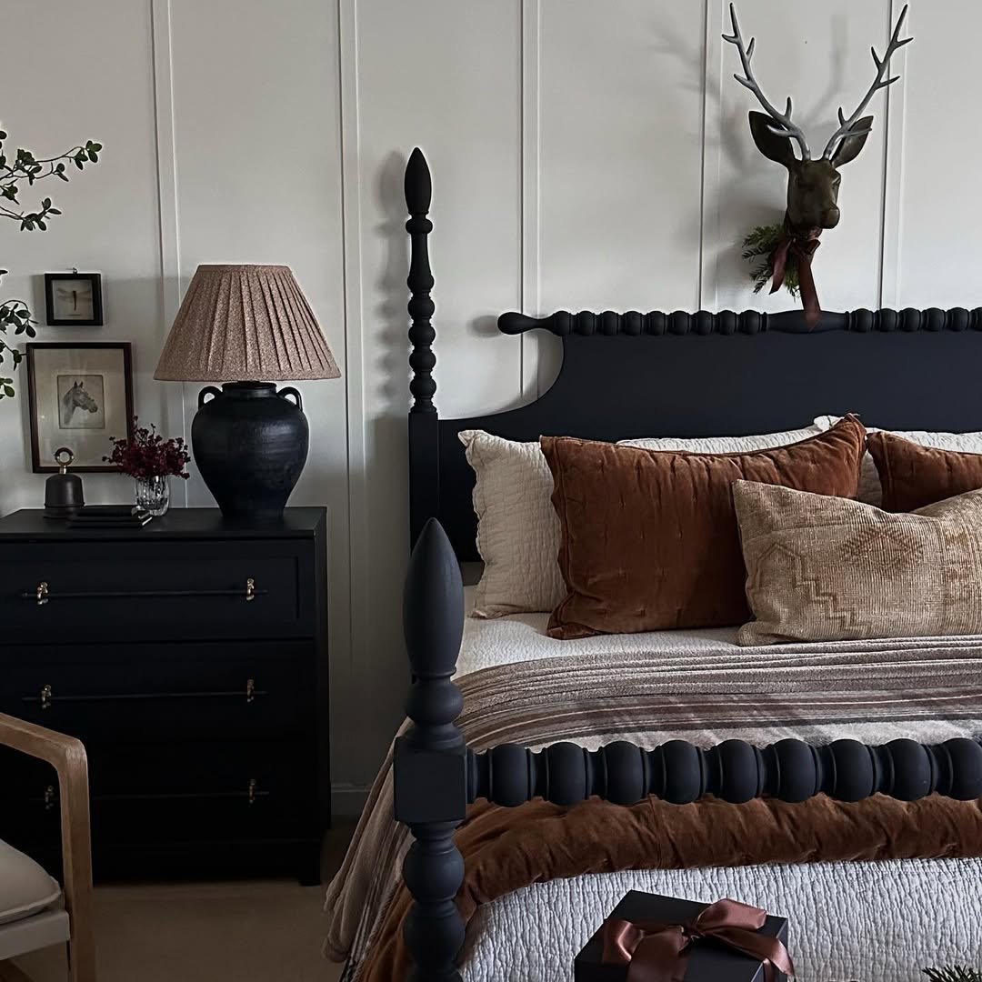 Black Spool Bed Frame Adds Traditional Charm