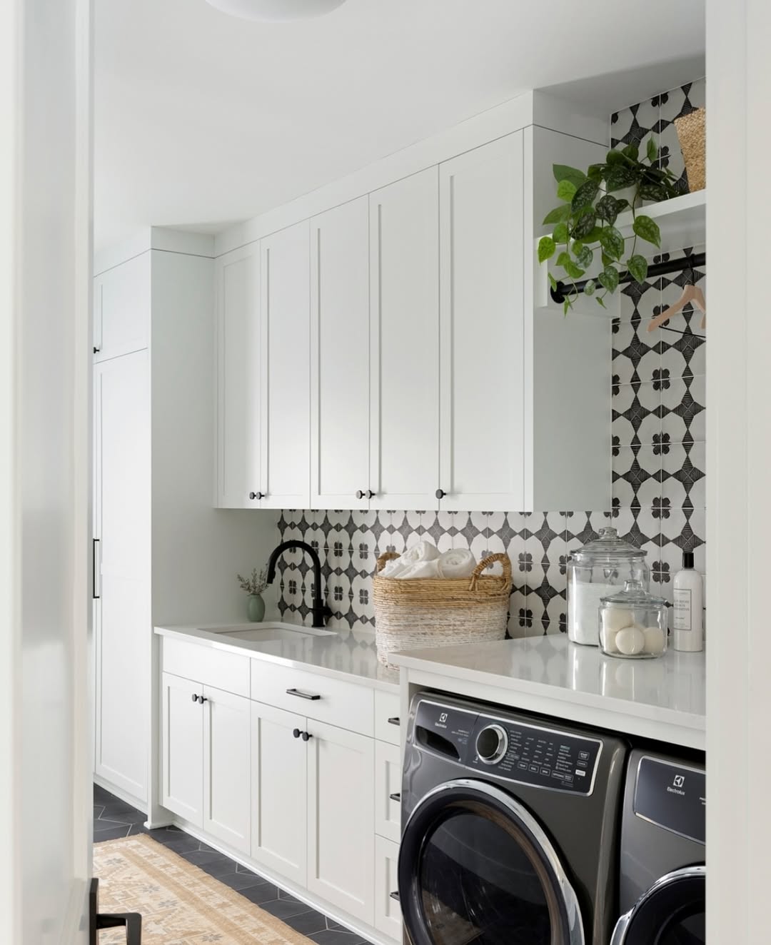 Bold Statement with Black and White Geometric Tile