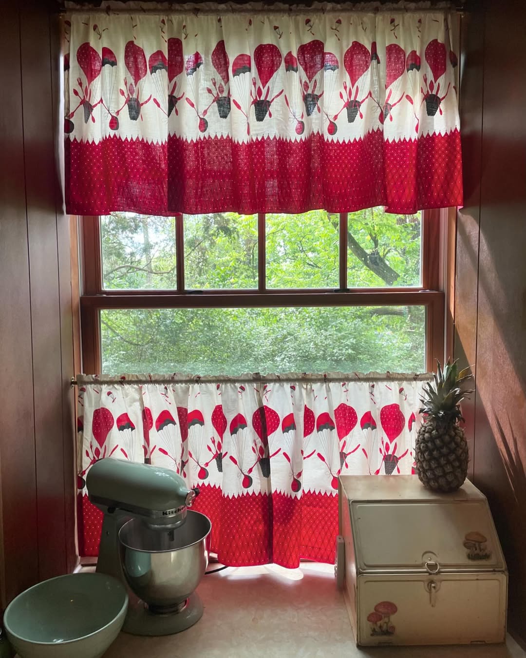Kitchen Curtains With Hot Air Balloon Print Add Whimsy