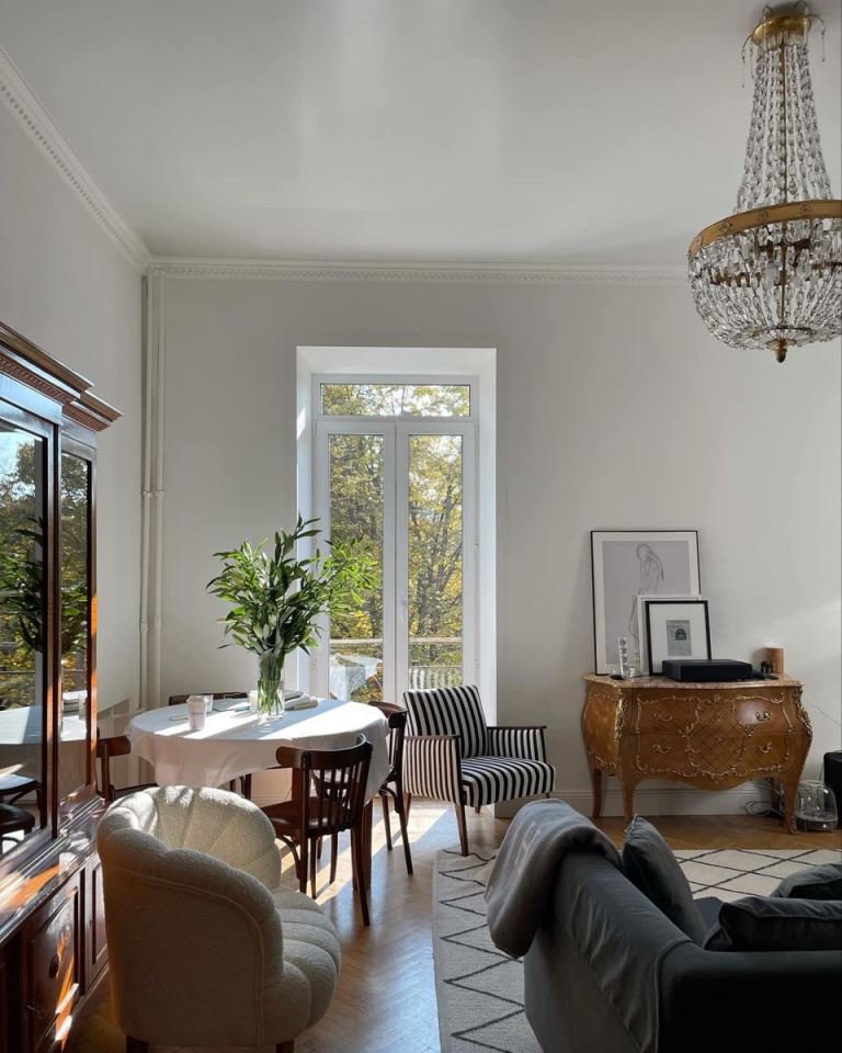 Striped Accent Chair Adds Graphic Punch to Neutral Space
