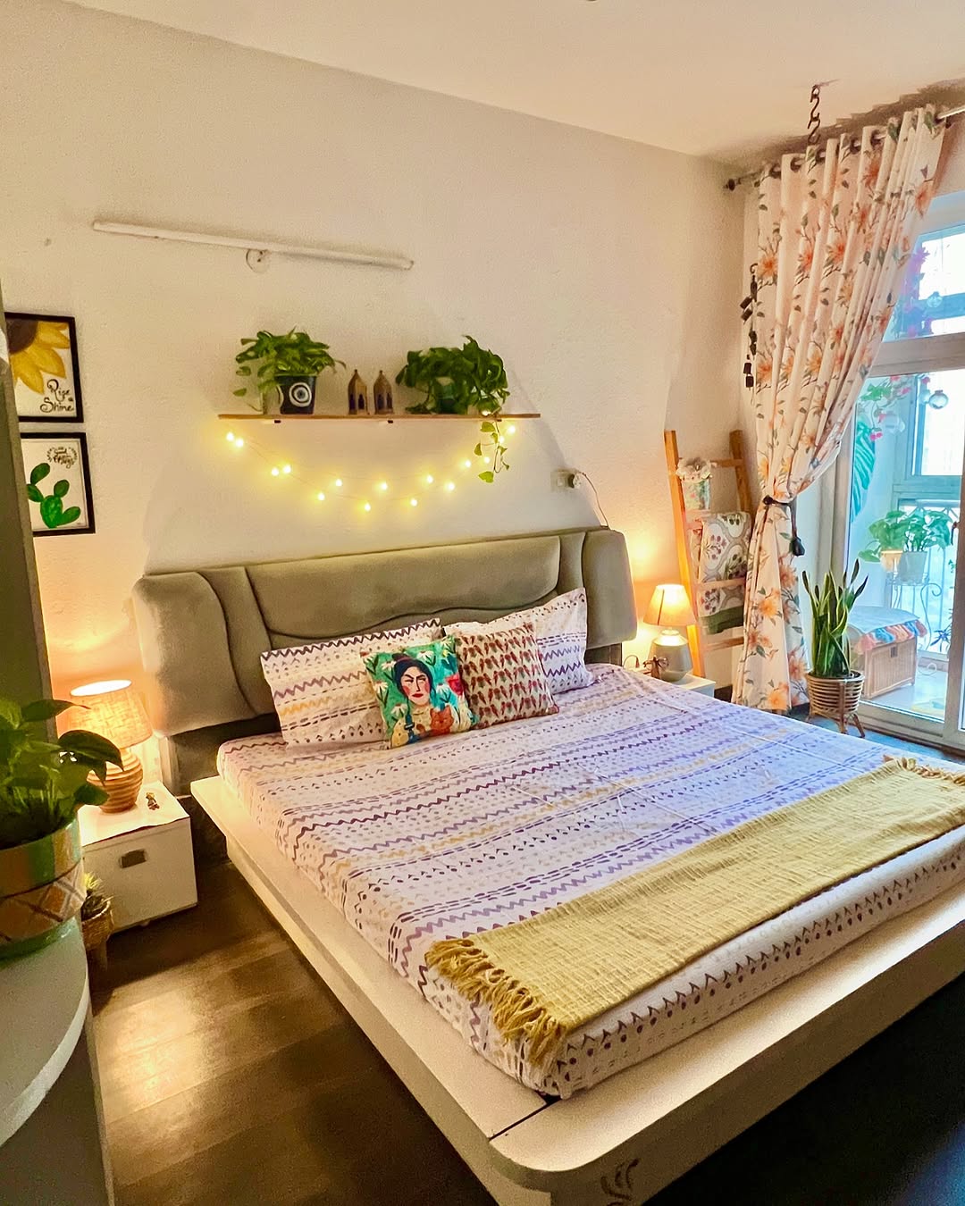 Floating Shelf With Fairy Lights Adds Cozy Ambiance