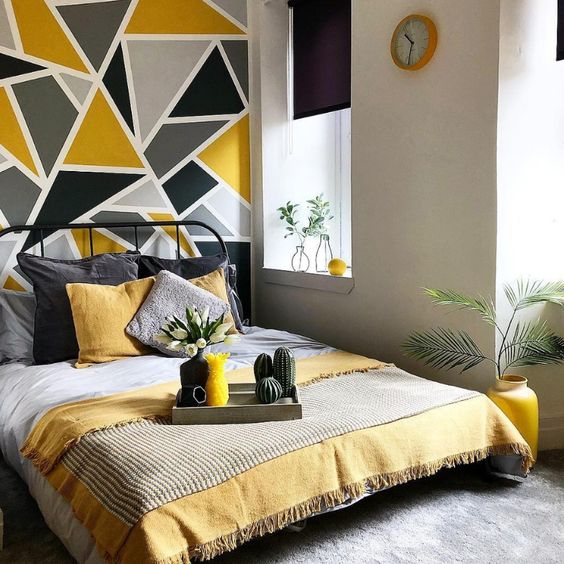Geometric Wall Art Adds a Modern Graphic Punch