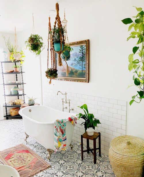 Macrame Hangers Suspend Greenery Above the Tub