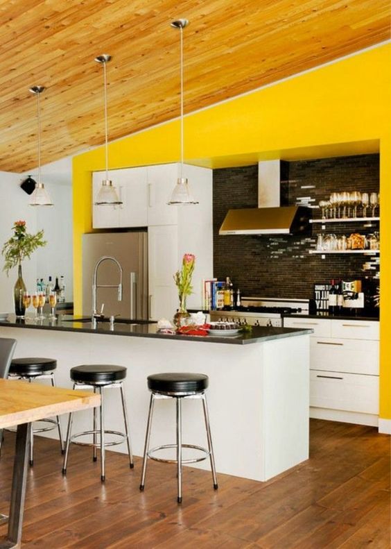 Black and Chrome Stools for a Sleek Kitchen Island