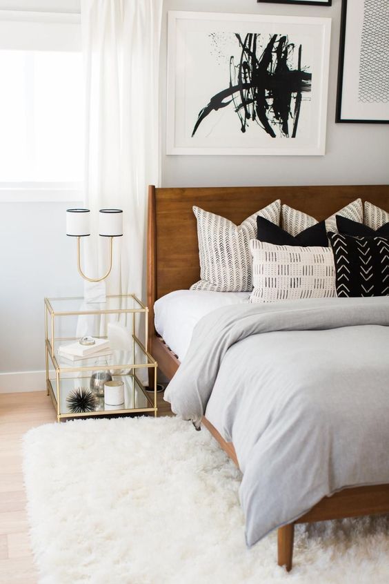 Glass and Gold Nightstand for a Light and Airy Feel