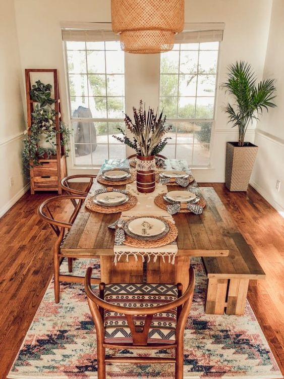 Woven Placemats Add Natural Texture to Table Settings