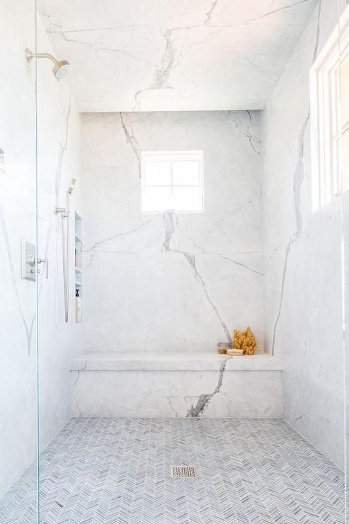 Marble Bench With Natural Sponge And Bar Soap For Spa-Like Comfort