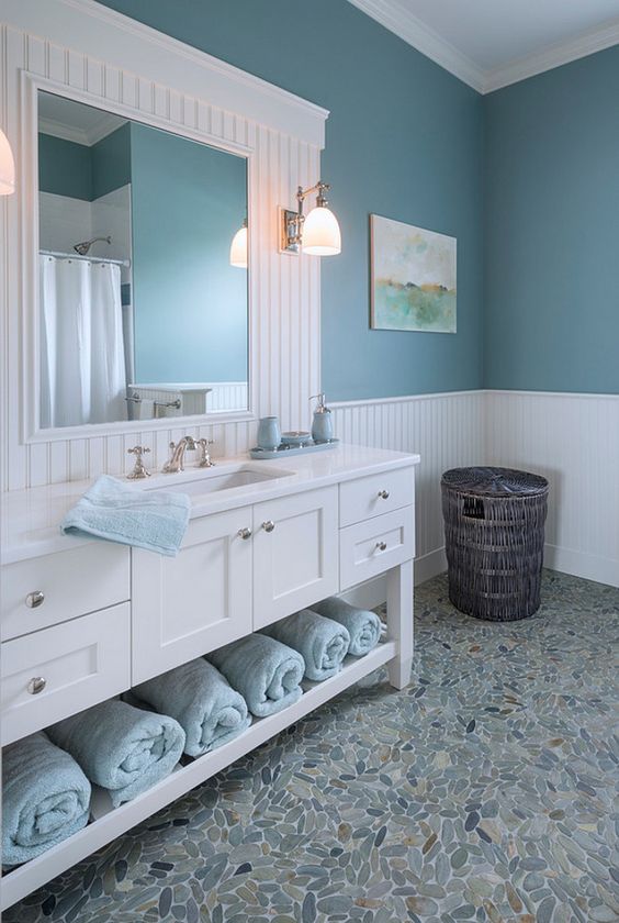 Open Shelf Under Vanity Stores Rolled Towels Neatly