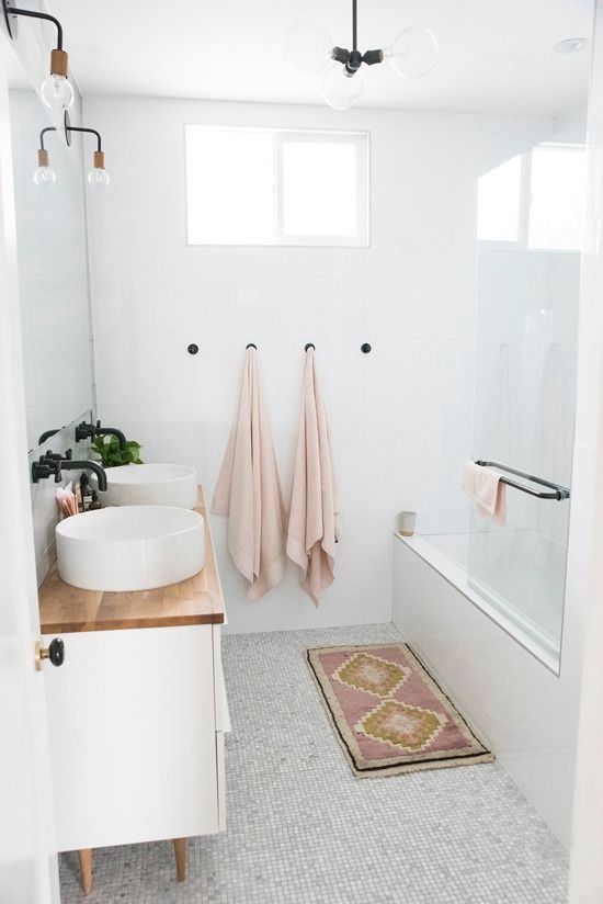 Pink and Gold Rug Adds a Soft Geometric Accent
