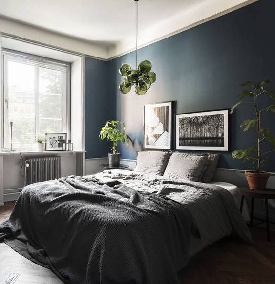 Cluster Pendant Light Adds Organic Shape Above the Bed