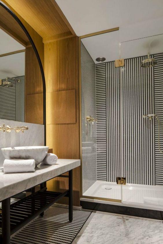 Vertical Stripe Tile Creates a Bold Statement in the Shower