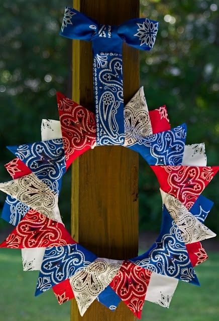 Bandana Triangles for a Unique Patriotic Wreath