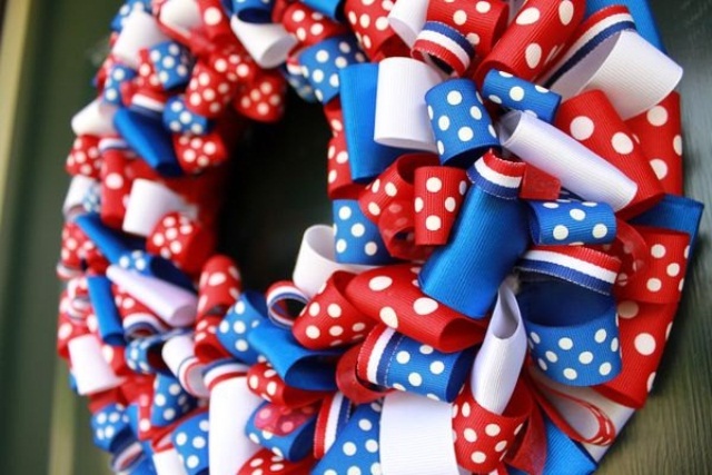 Layered Ribbons for a Full, Textured Wreath