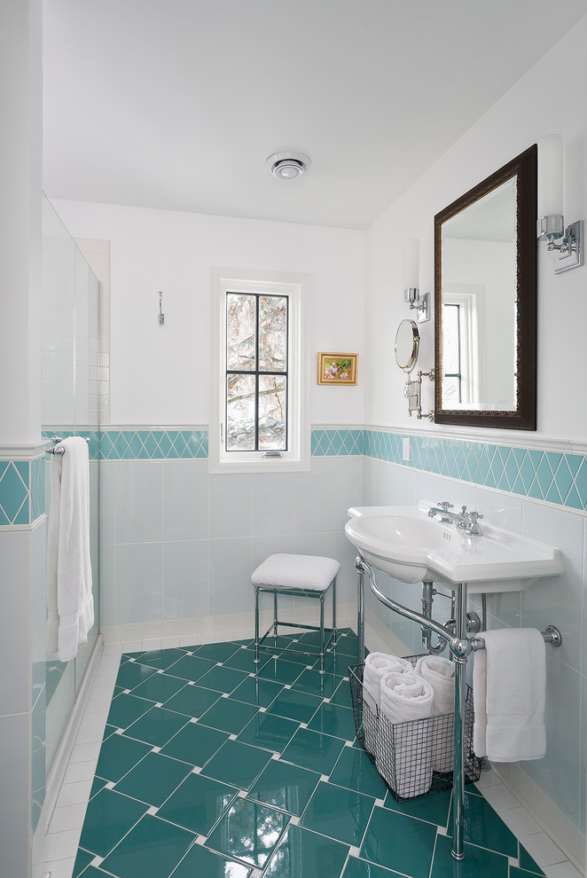 Diamond Tile Band Adds a Geometric Accent Above Light Blue Tile