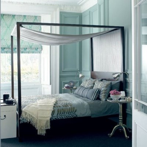 Canopy Drape Softens Four-Poster Bed Frame
