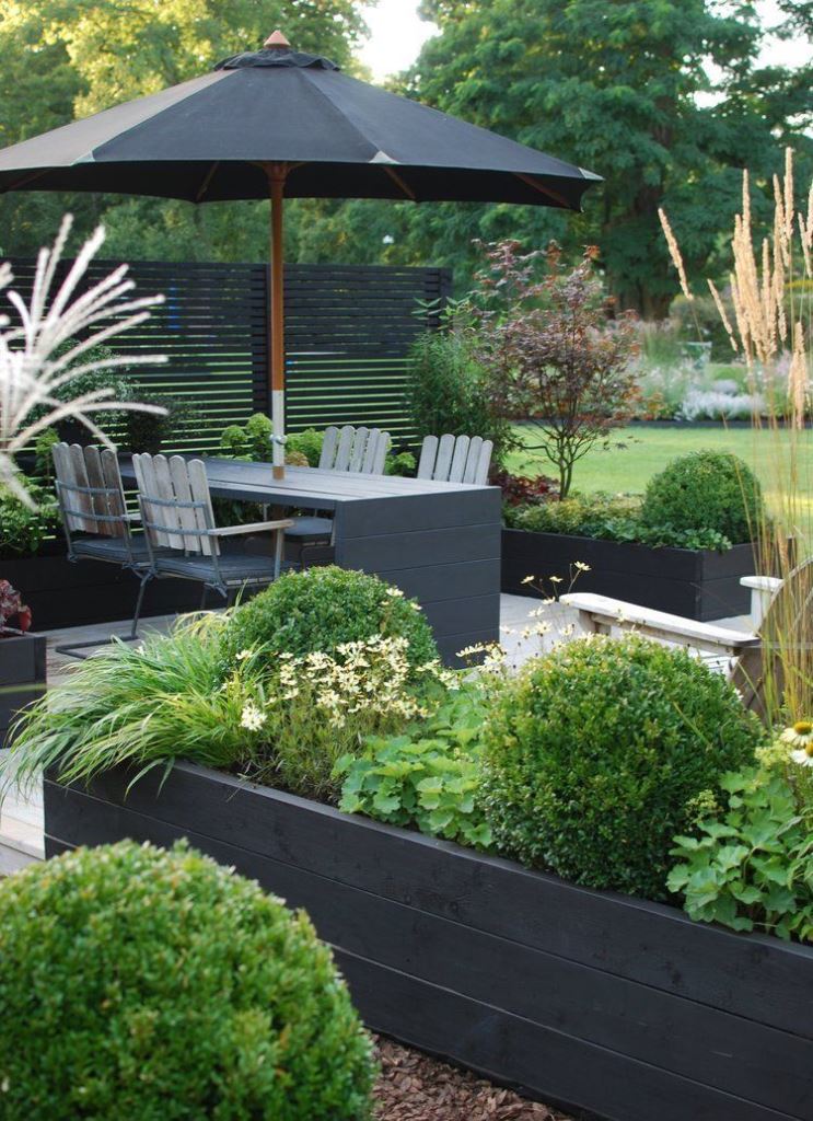 Dining Area Integrated with Planter Table