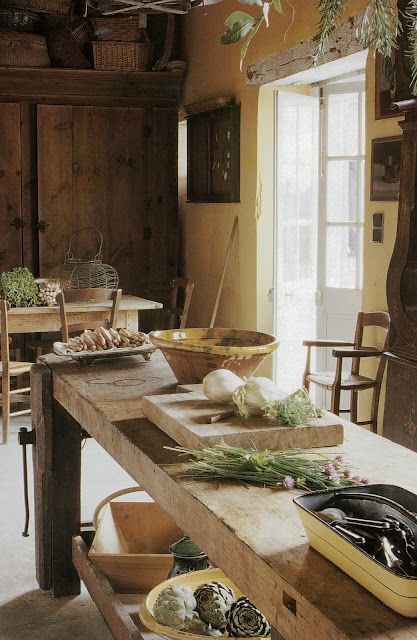 Wooden Workstation With Built-In Trough Storage