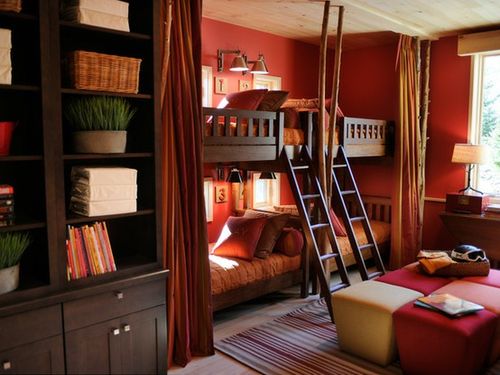 Wooden Ladders Provide Dual Access to Bunk Beds