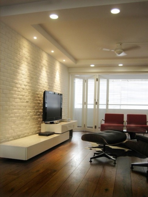 White Brick Walls with Dramatic Uplighting